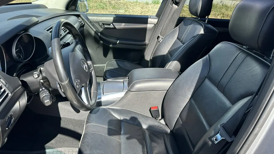 MERCEDES-BENZ R Klasa -