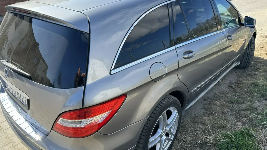 MERCEDES-BENZ R Klasa -