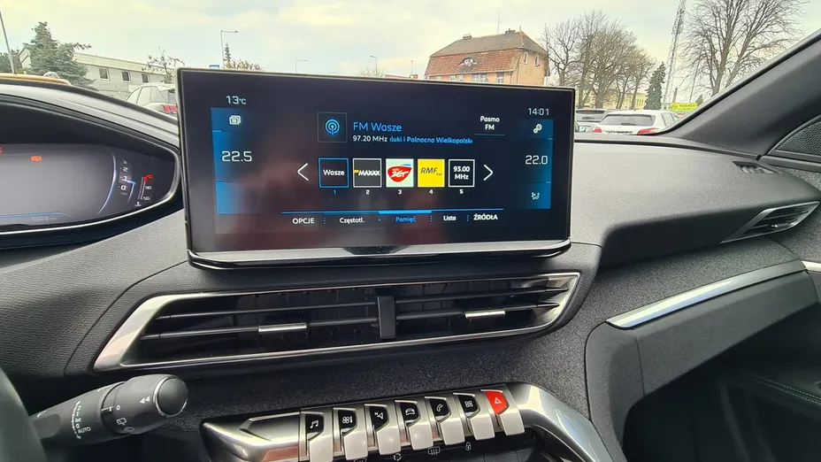 PEUGEOT 3008 -