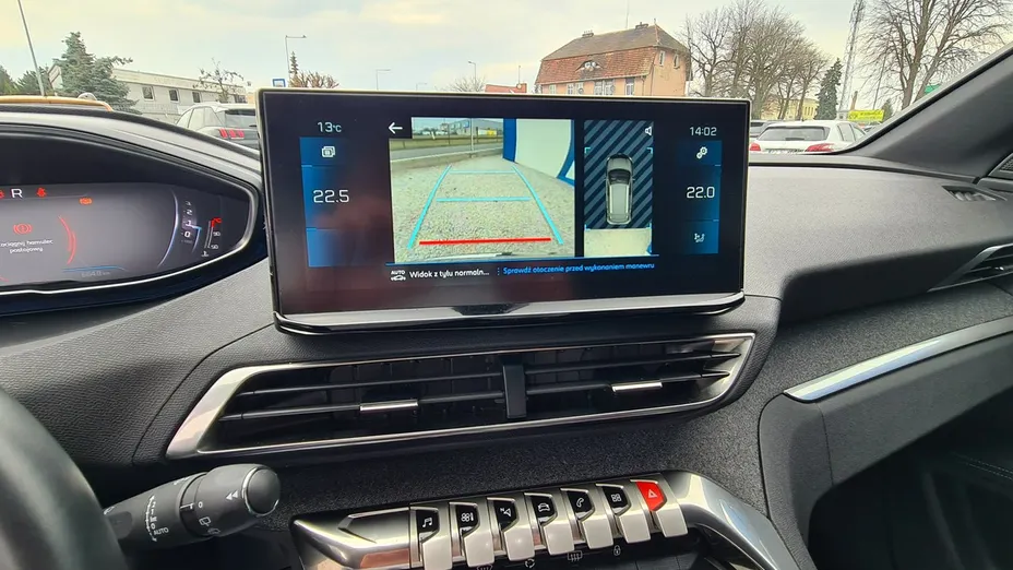 PEUGEOT 3008 -