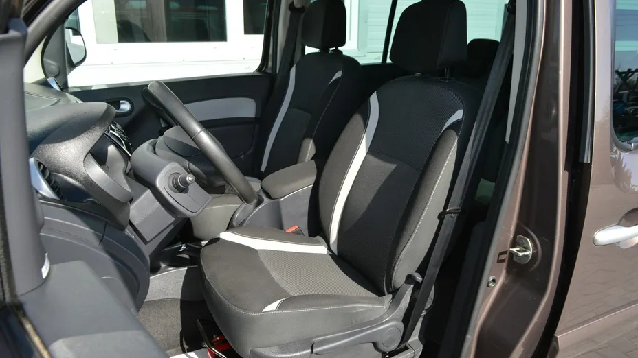 RENAULT Kangoo -