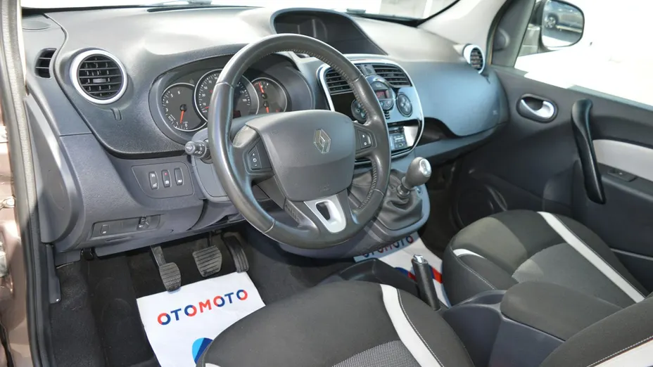 RENAULT Kangoo -