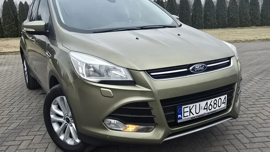 FORD Kuga -