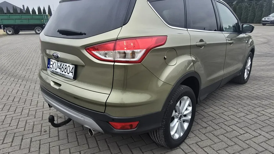 FORD Kuga -