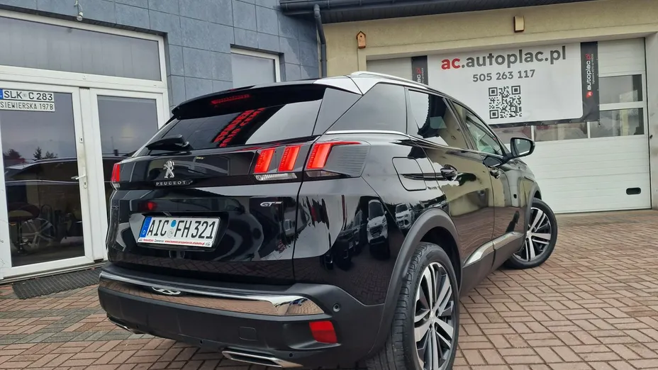 PEUGEOT 3008 -