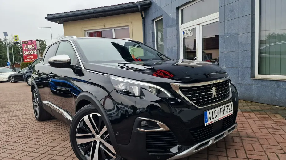 PEUGEOT 3008 -