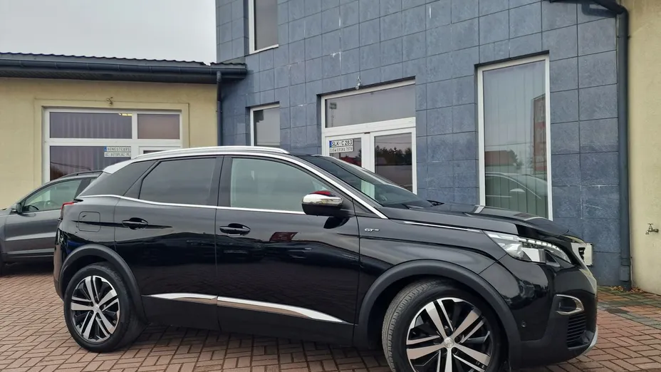 PEUGEOT 3008 -