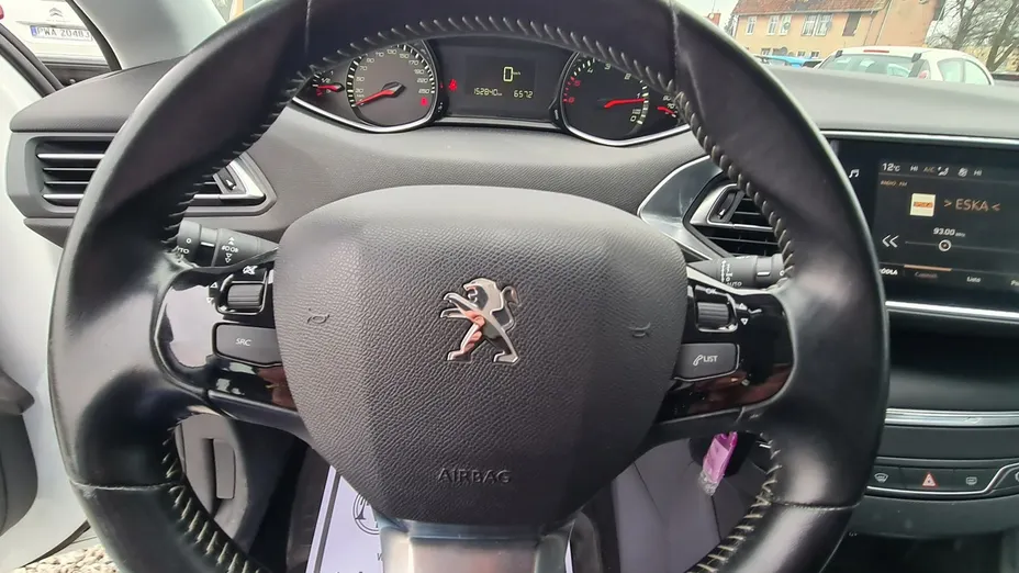 PEUGEOT 308 -