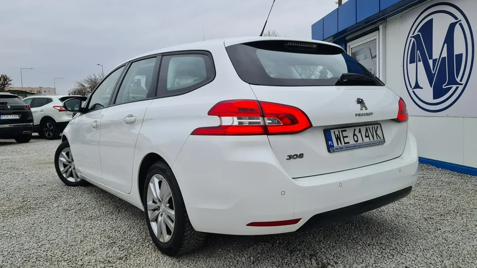 PEUGEOT 308 -