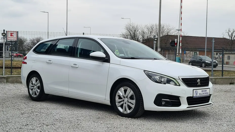 PEUGEOT 308 -