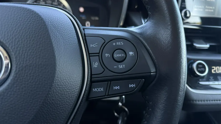TOYOTA Corolla -