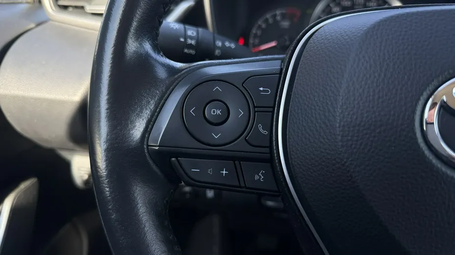 TOYOTA Corolla -