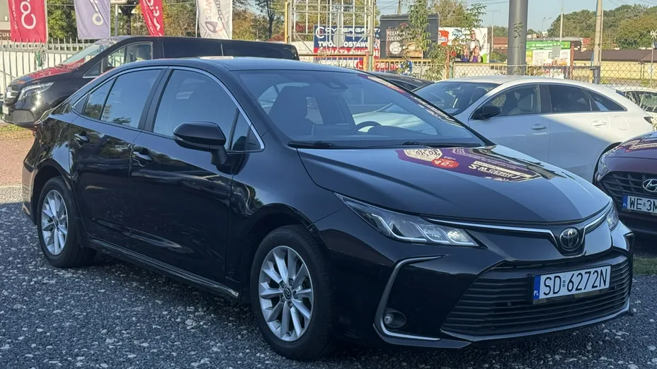 TOYOTA Corolla -