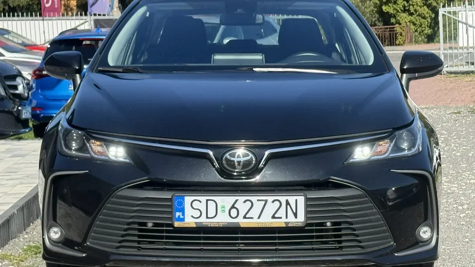 TOYOTA Corolla -