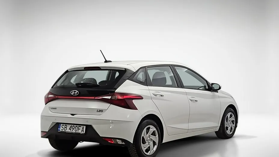 HYUNDAI i20 -