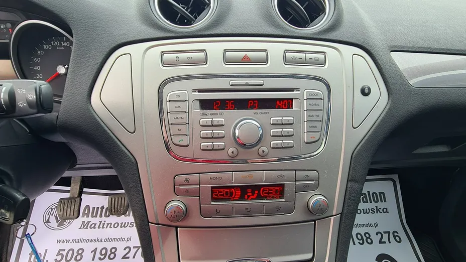 FORD Mondeo -