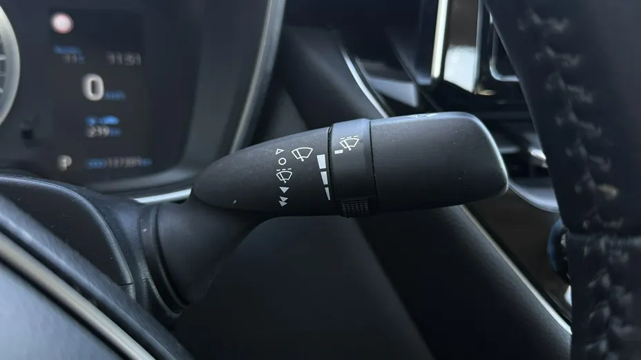 TOYOTA Corolla -
