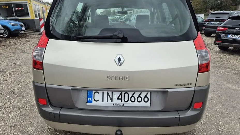 RENAULT Scenic -