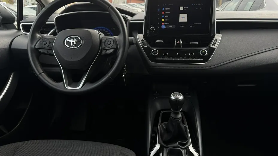 TOYOTA Corolla -