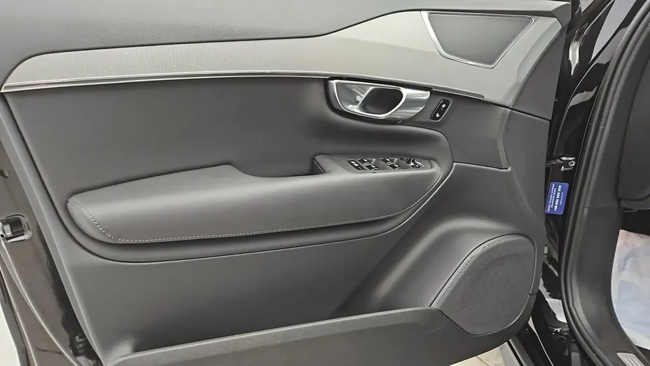 VOLVO XC90 -