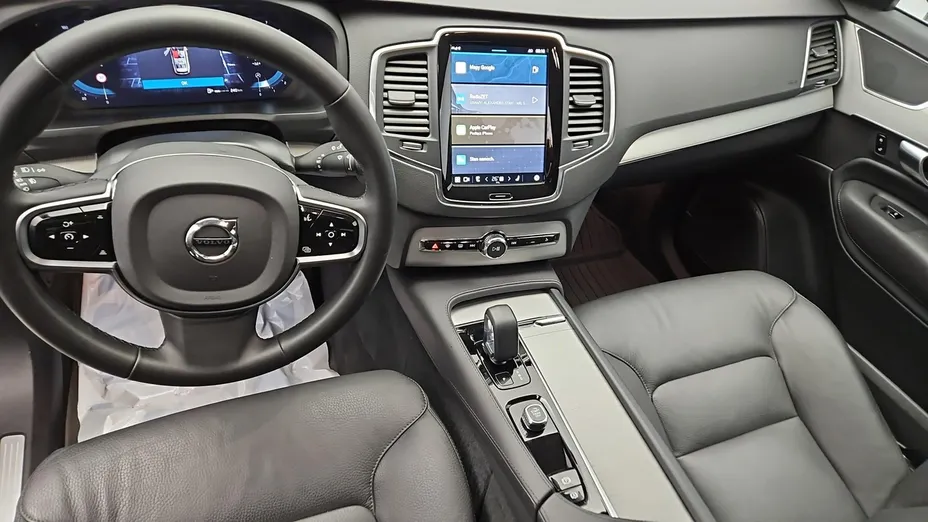 VOLVO XC90 -