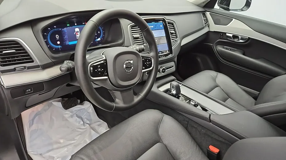 VOLVO XC90 -