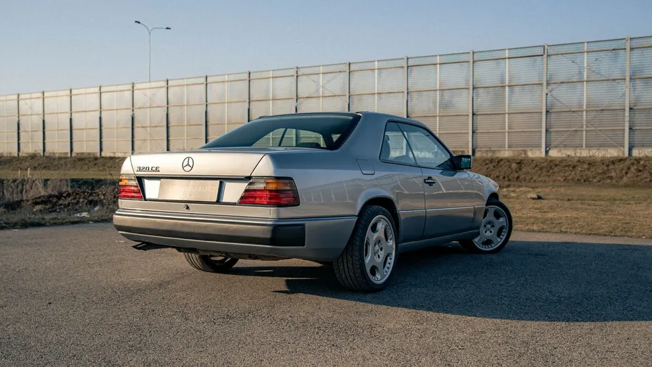 MERCEDES-BENZ E Klasa -