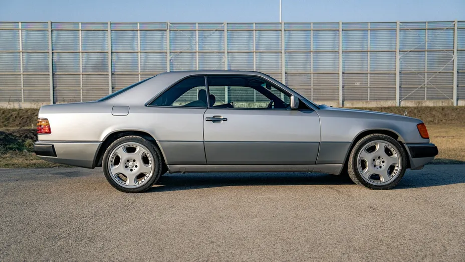 MERCEDES-BENZ E Klasa -