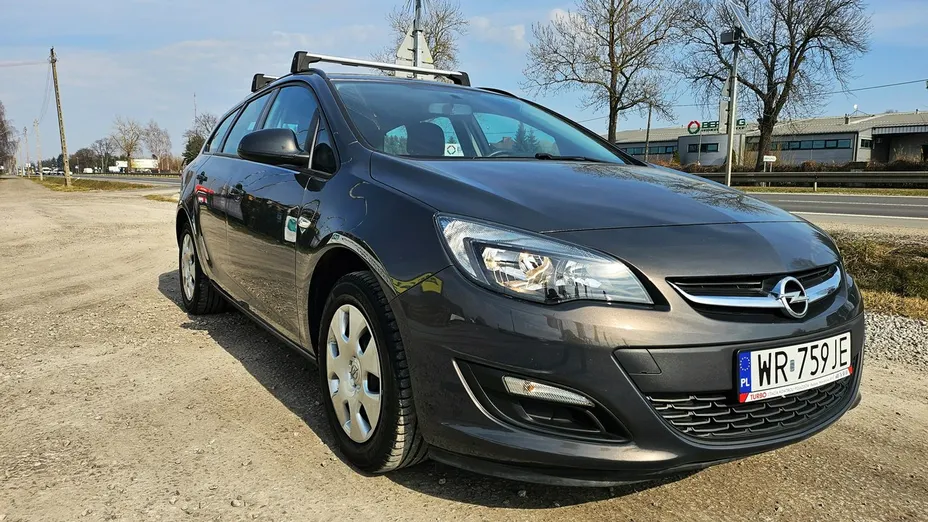 OPEL Astra -