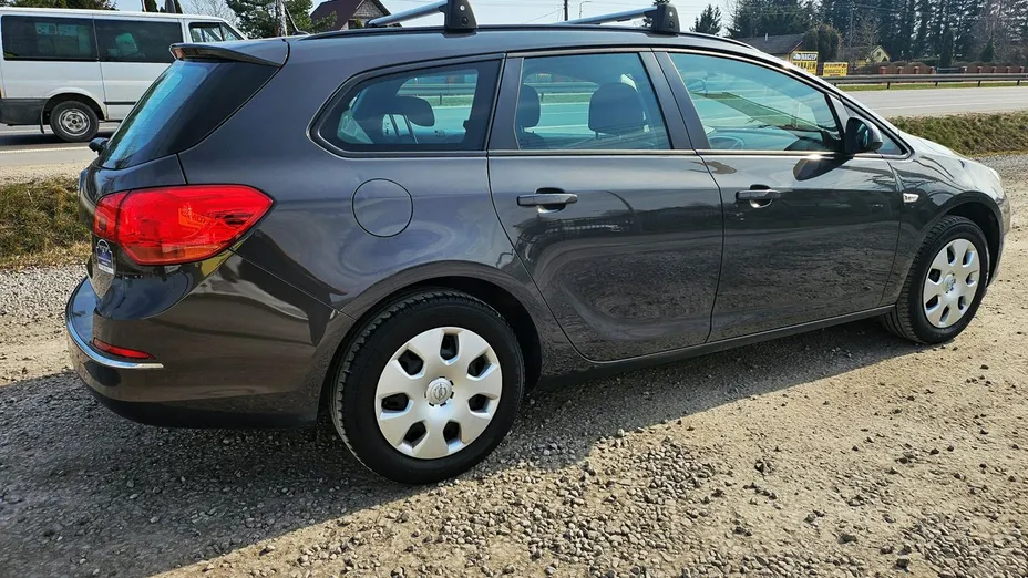 OPEL Astra -