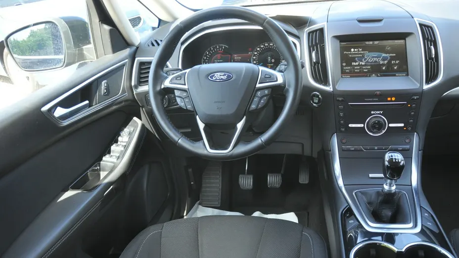 FORD S-MAX -