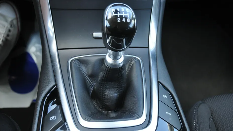 FORD S-MAX -