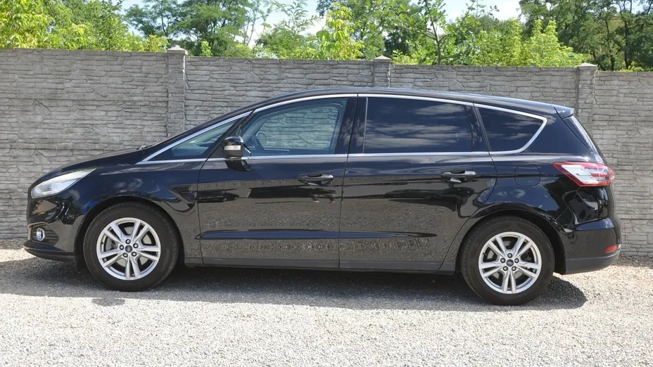 FORD S-MAX -