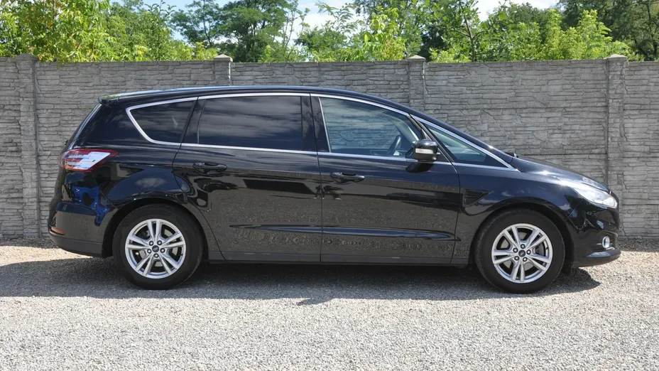 FORD S-MAX -