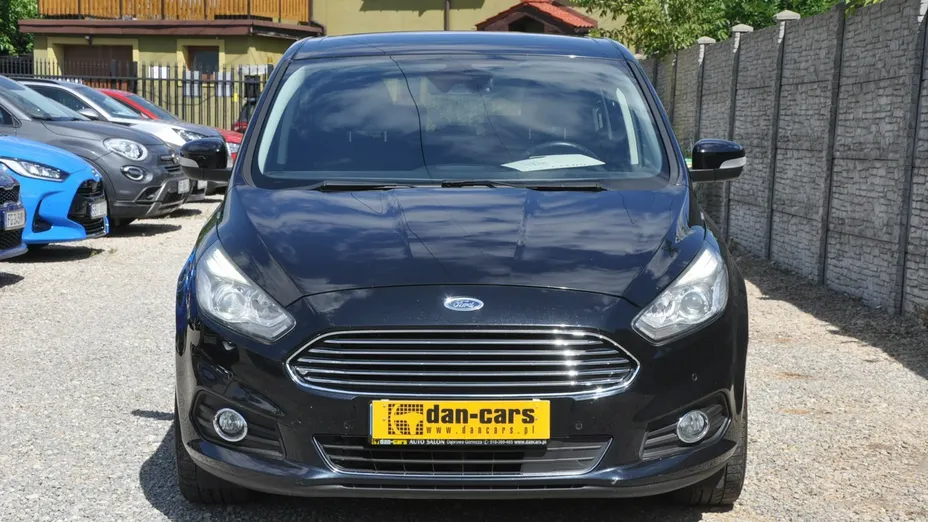 FORD S-MAX -