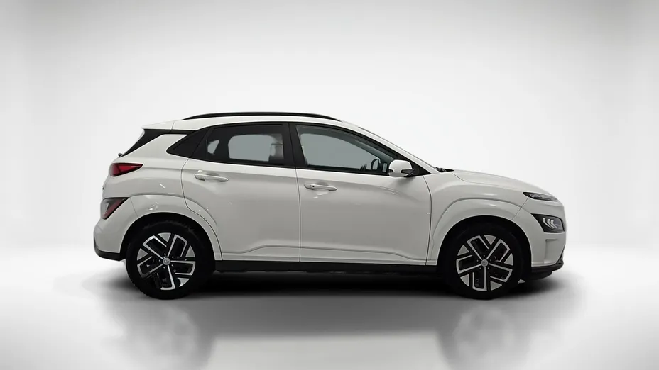 HYUNDAI Kona -