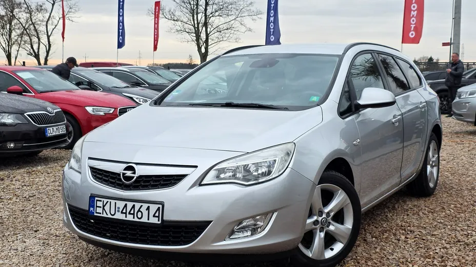 OPEL Astra -