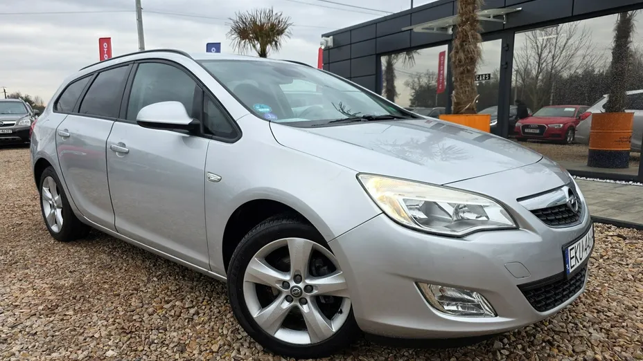 OPEL Astra -