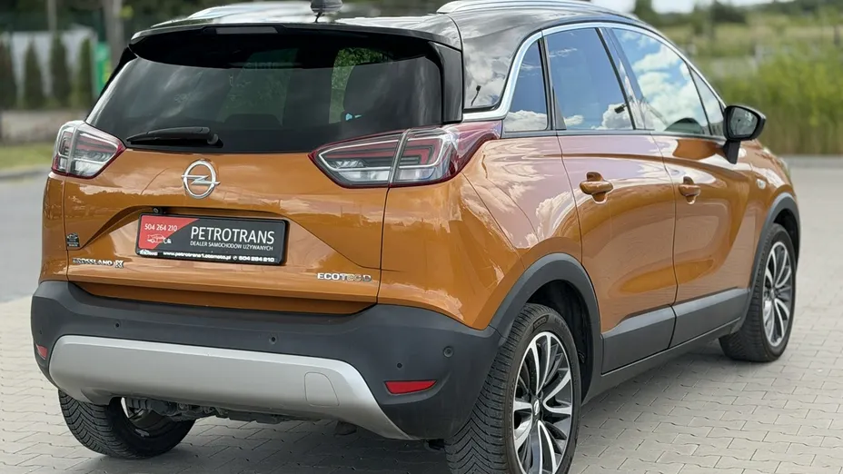 OPEL Crossland X -