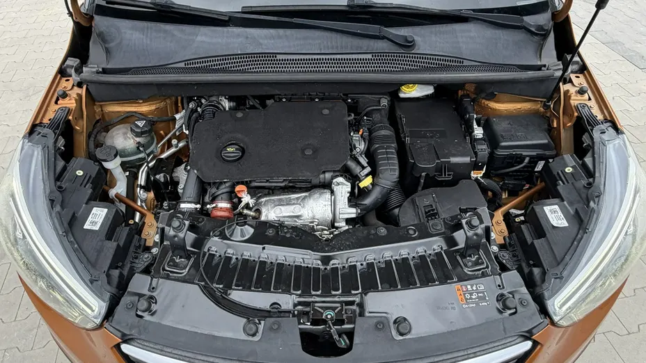 OPEL Crossland X -