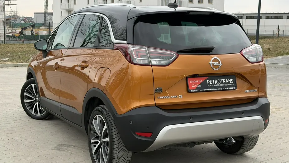 OPEL Crossland X -