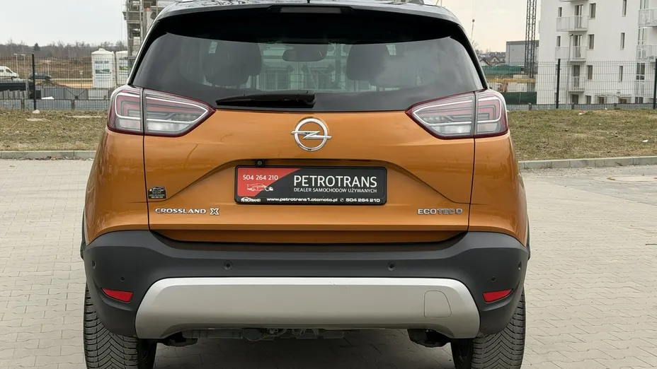 OPEL Crossland X -