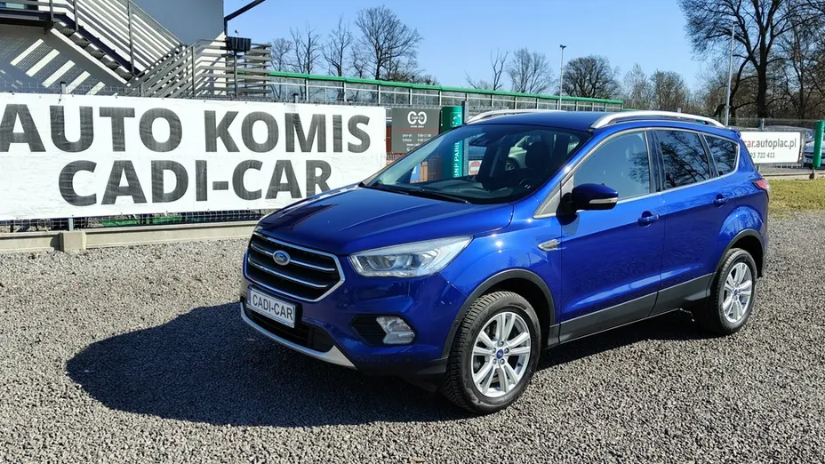 FORD Kuga -