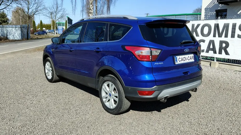 FORD Kuga -