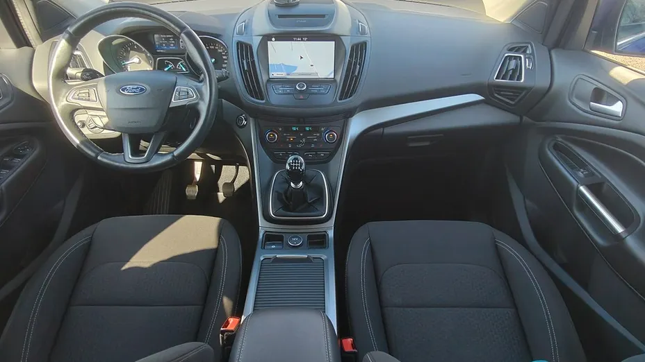 FORD Kuga -