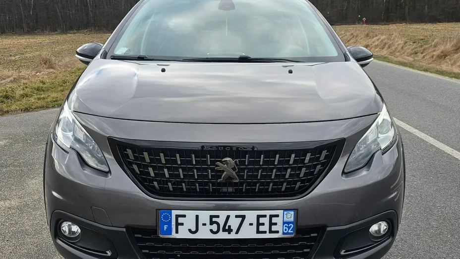 PEUGEOT 2008 -