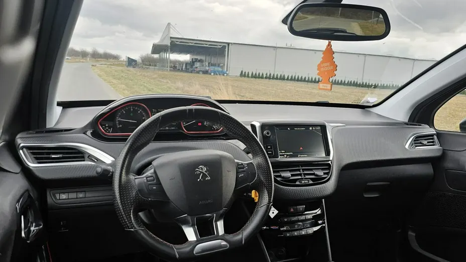 PEUGEOT 2008 -