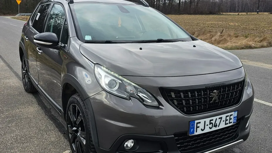 PEUGEOT 2008 -