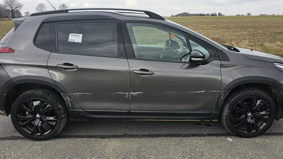 PEUGEOT 2008 -