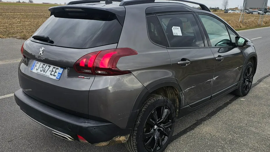 PEUGEOT 2008 -